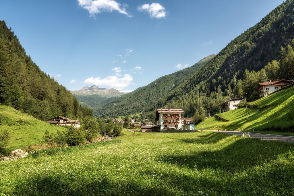 B&B Cicolini Рабби Экстерьер фото
